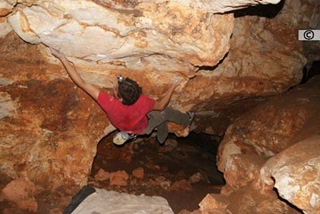 Recorrido extremo en grutas Calcehtok