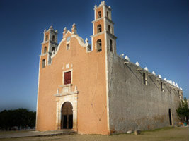 Iglesia de Tecoh